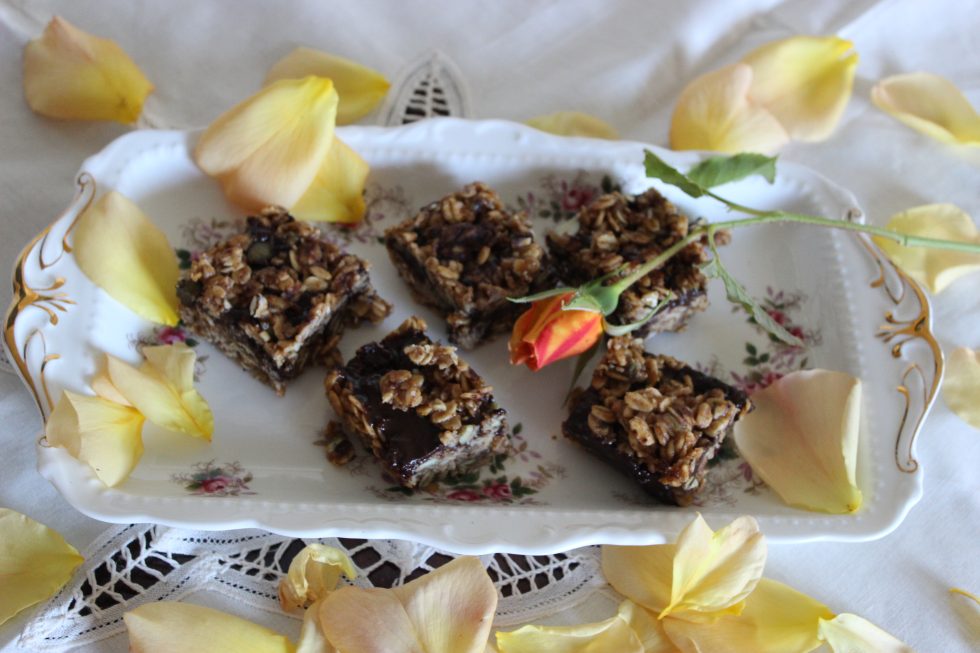 Photography by Sharon K. Summerfield featuring her recipe of Cacao Oat Bars